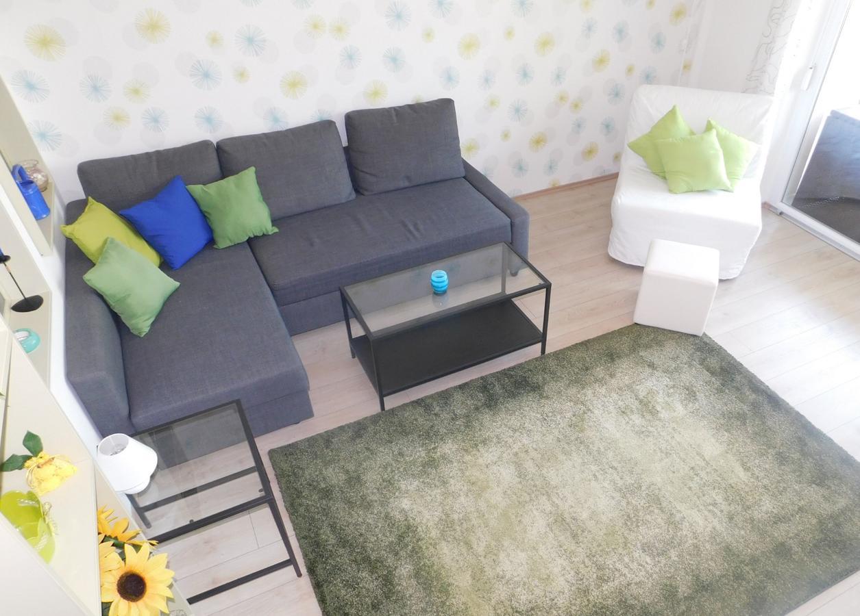 Relax Apartman Apartment Zamárdi Exterior foto